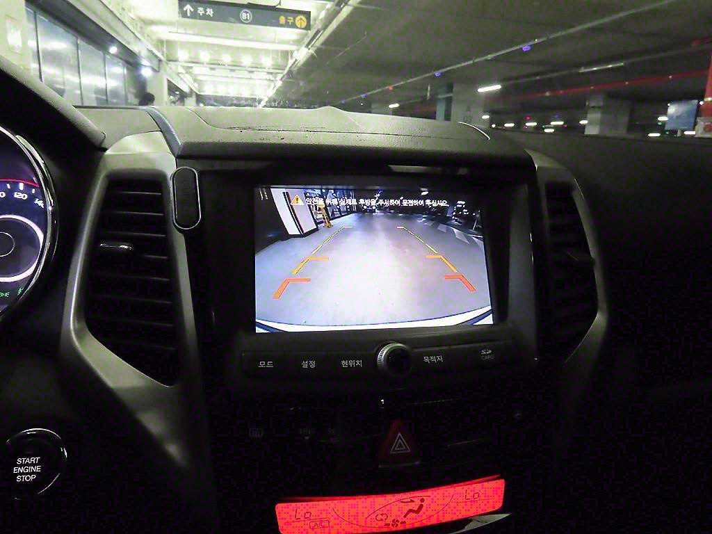 Ssangyong Tivoli 2016 Blanco - Importación desde Corea - HF Imports Iquique - Foto 14