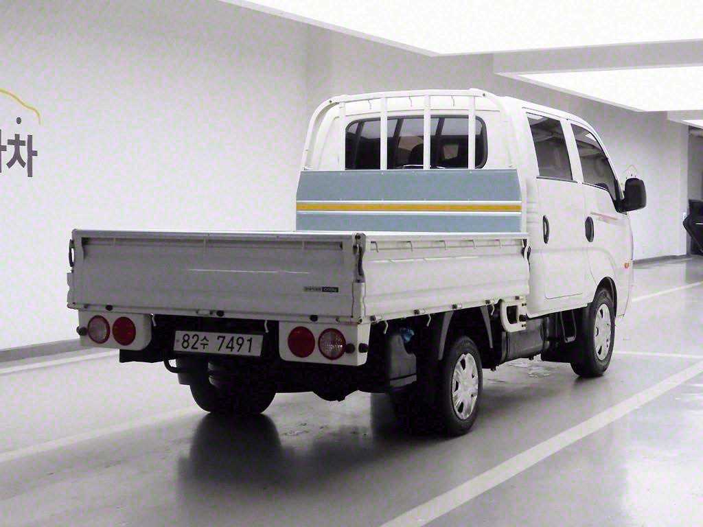 Small Truck Cargo (small) - Vista 4