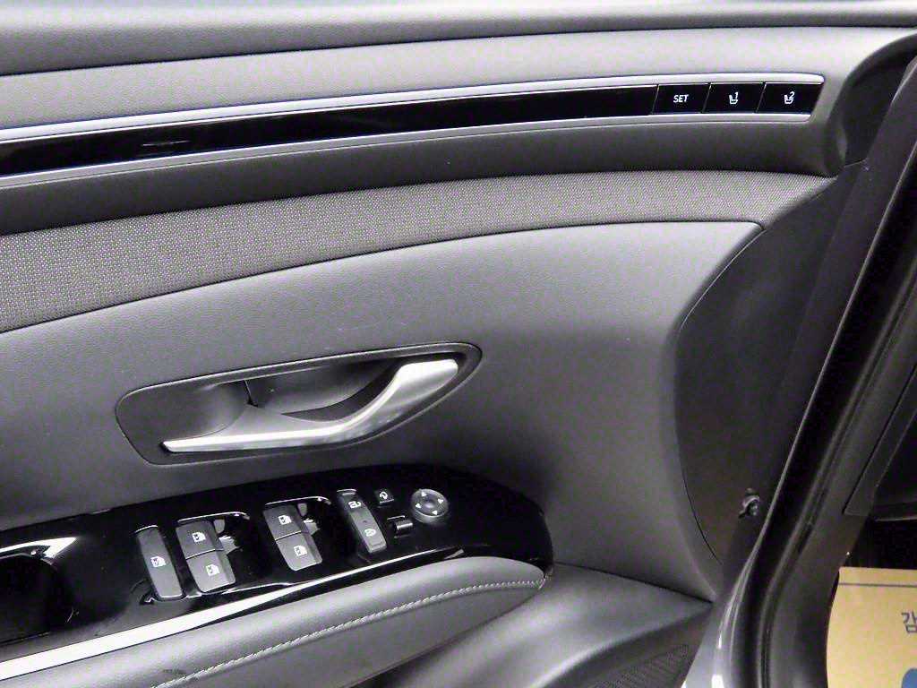 HYUNDAI Tucson - Vista 12