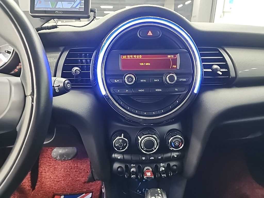 Mini Cooper - Vista 10