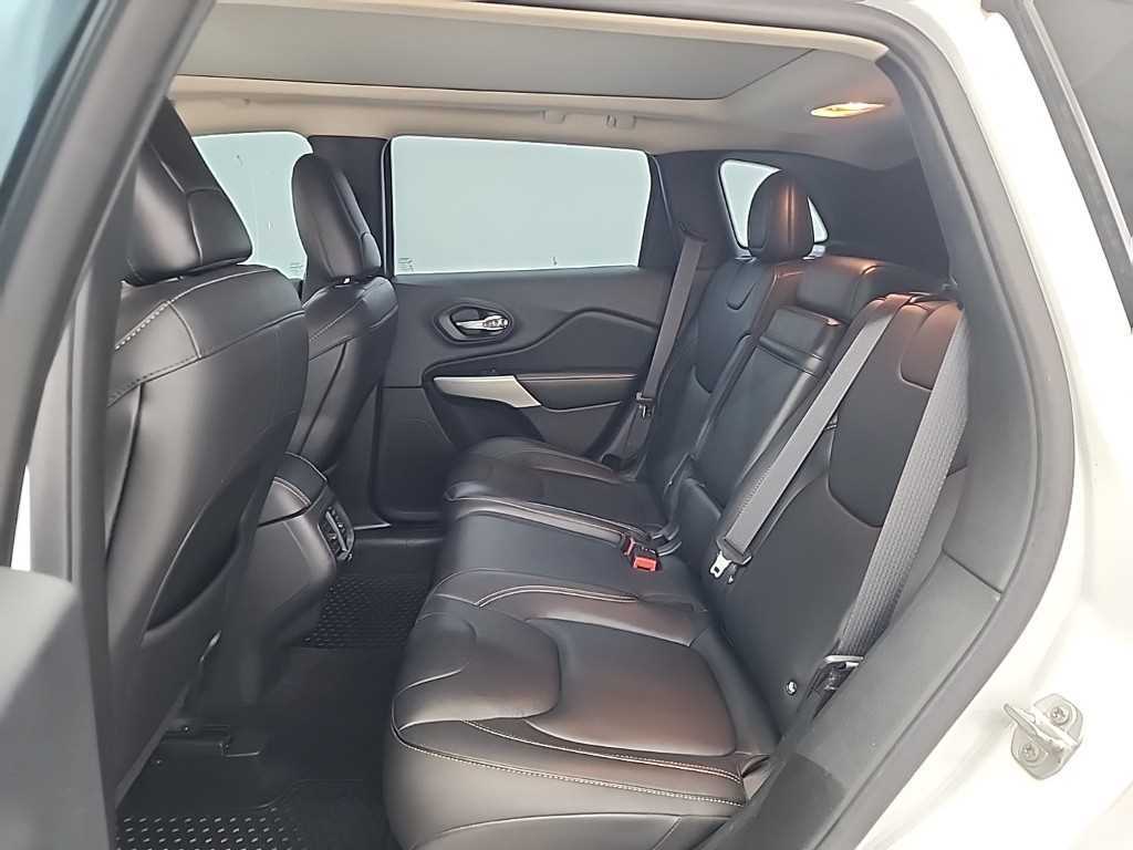 Jeep Cherokee - Vista 12