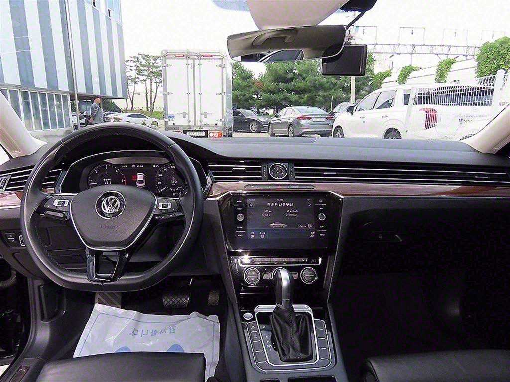 Volkswagen Passat - Vista 7