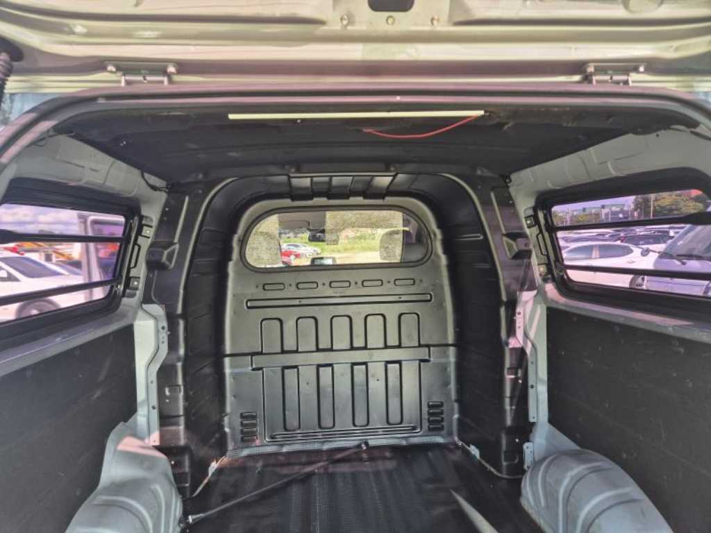 HYUNDAI Starex 2015 - Importación desde Corea - HF Imports Iquique - Foto 17