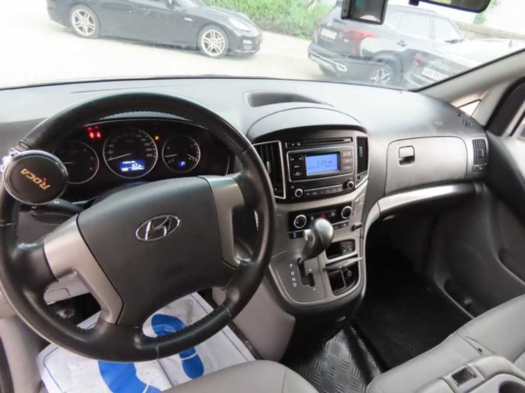 HYUNDAI Starex 2019 Plateado - Importación desde Corea - HF Imports Iquique - Foto 14