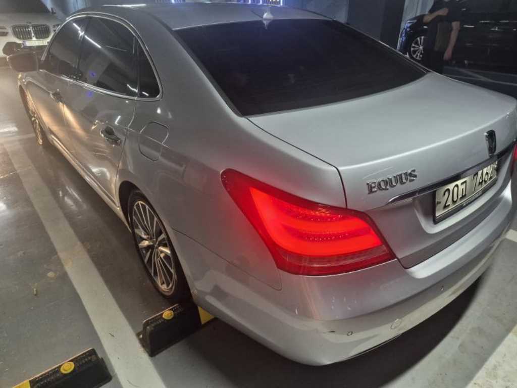 HYUNDAI Equus 2015 Plateado - Importación desde Corea - HF Imports Iquique - Foto 1