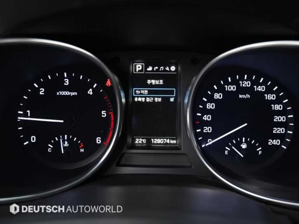 HYUNDAI Santa Fe - Vista 8