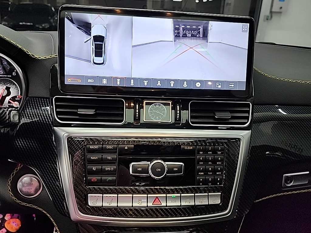 Mercedes Benz M Class - Vista 10