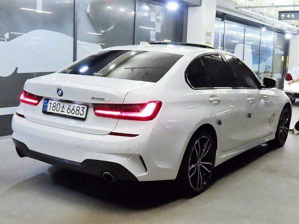 BMW 3 series - Vista 4