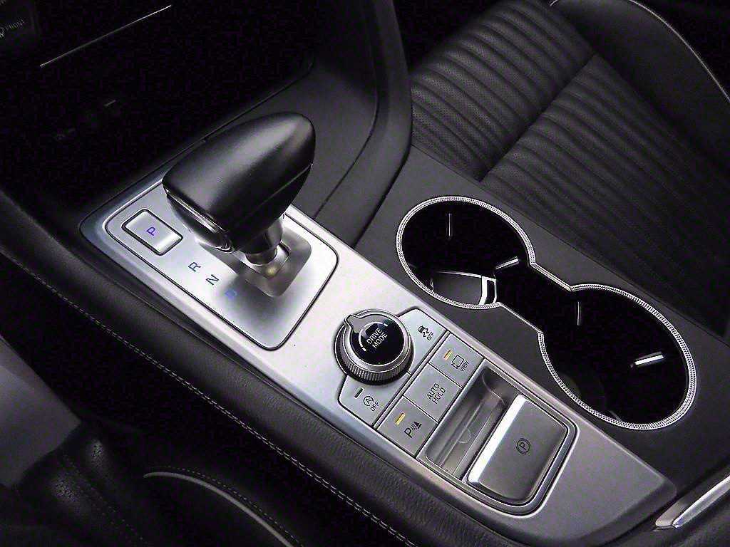 Genesis G70 - Vista 11