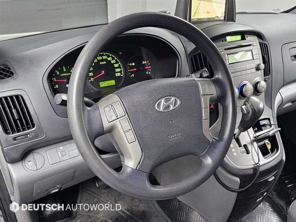 HYUNDAI Starex 2012 Gris - Importación desde Corea - HF Imports Iquique - Foto 13