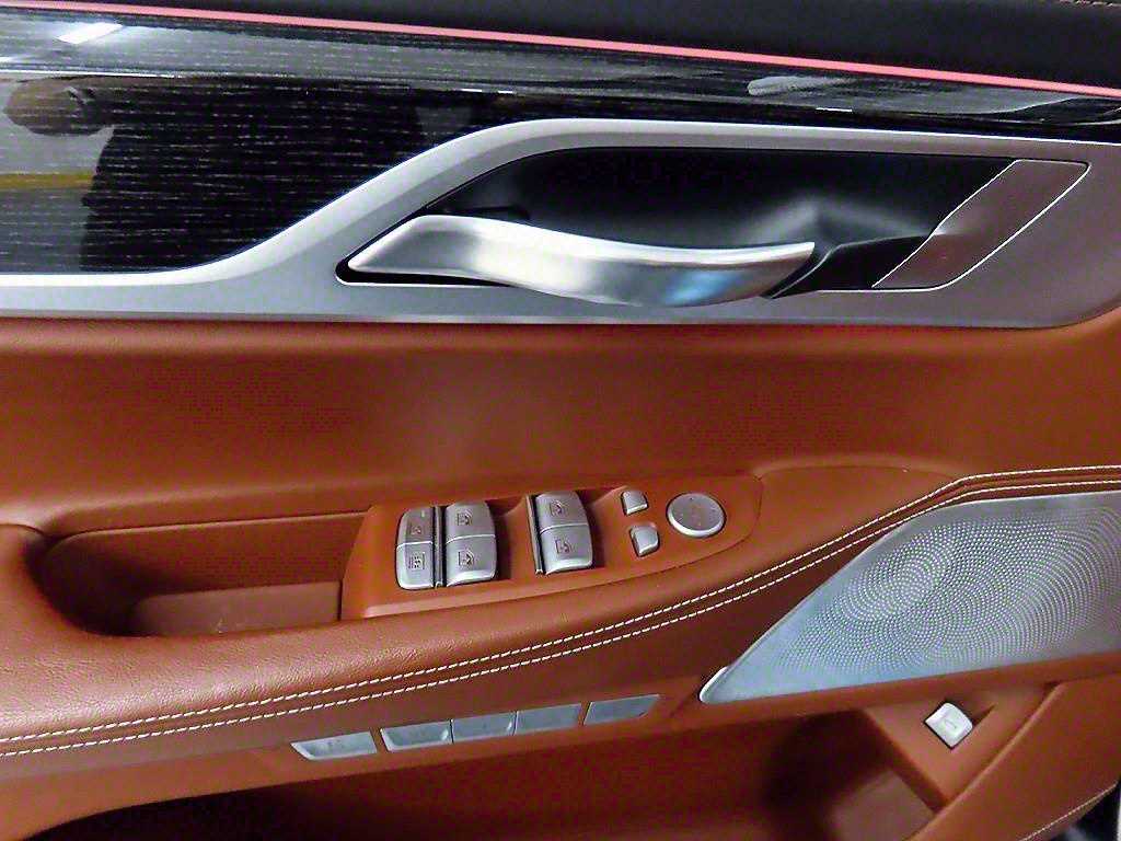 BMW 7 Series - Vista 11