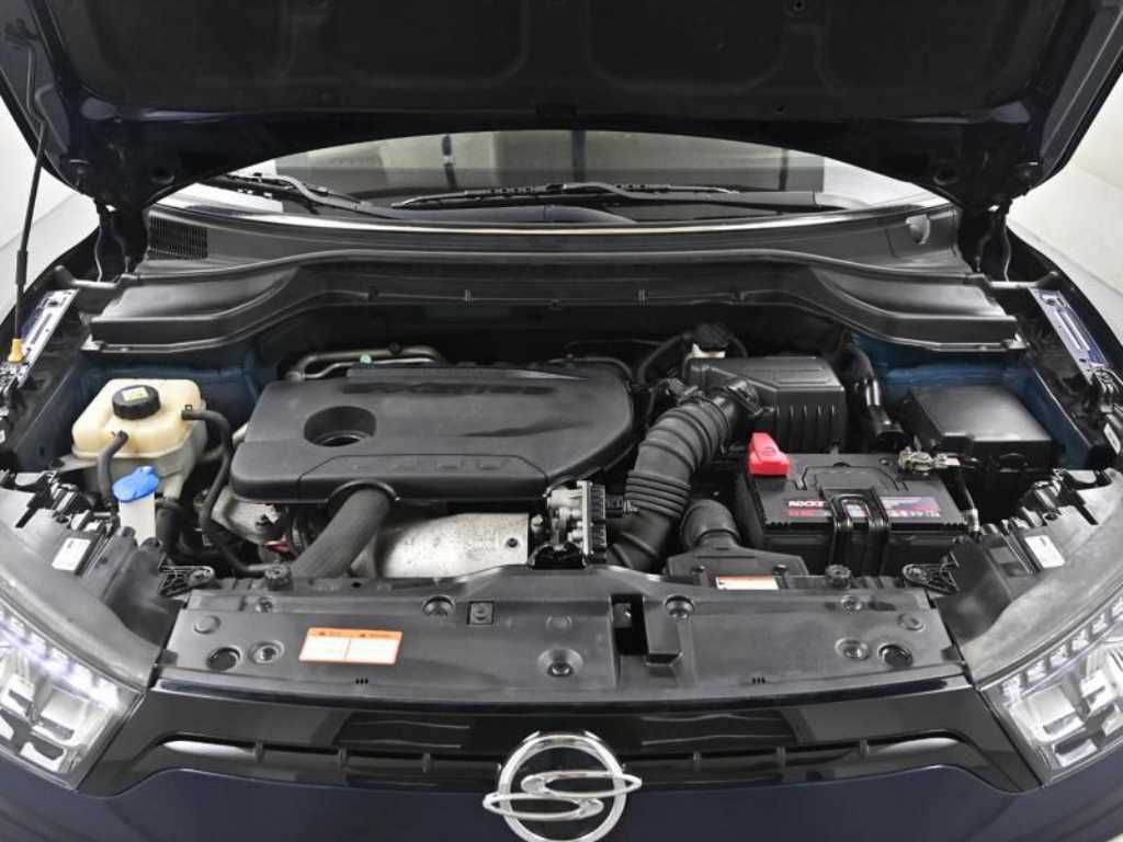 Ssangyong Tivoli - Vista 6