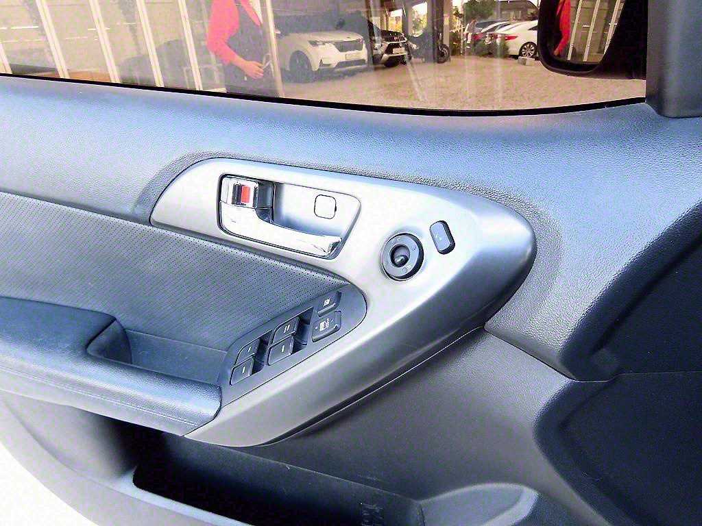 KIA Forte - Vista 11