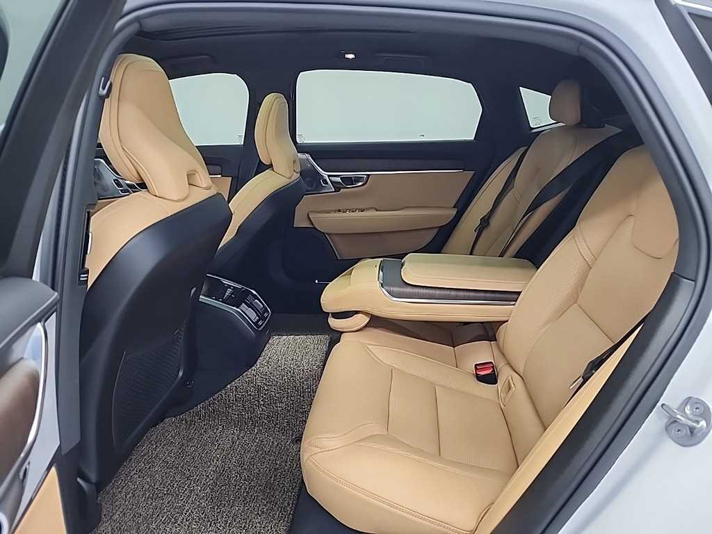 Volvo S90 - Vista 12