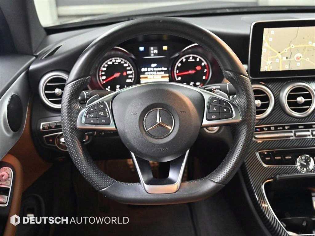 Mercedes Benz C Class - Vista 10