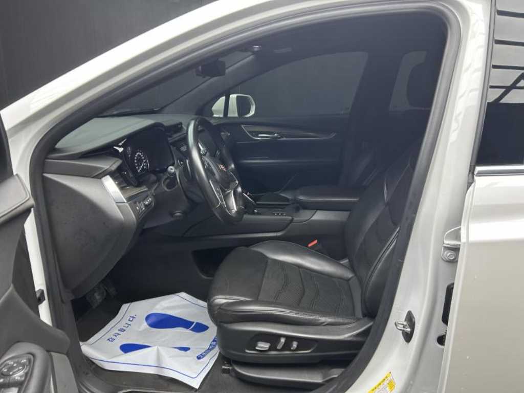 Cadillac XT5 - Vista 5