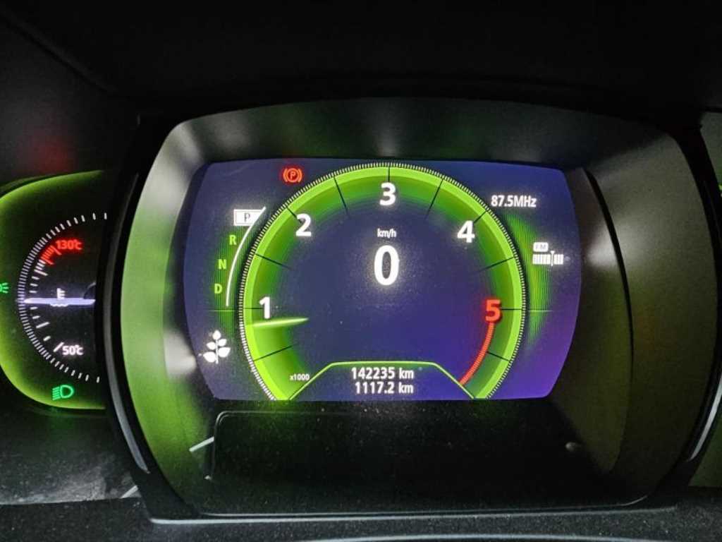 SAMSUNG QM6 - Vista 5