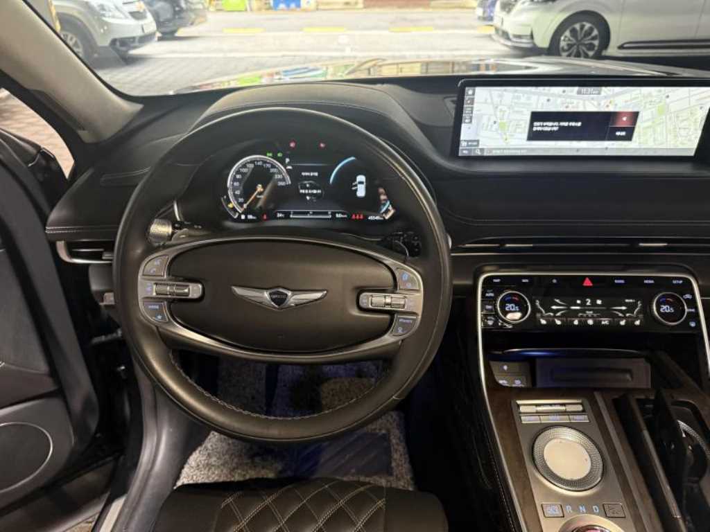 Genesis GV80 - Vista 7