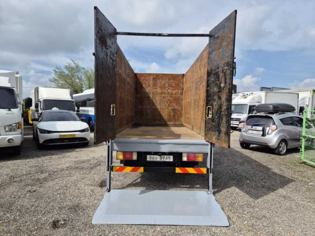 medium and large cargo Cargo - Vista 9