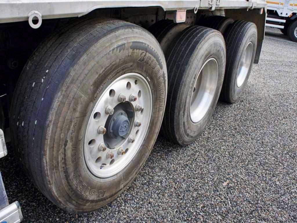 medium and large cargo apChoukJingae - Vista 12