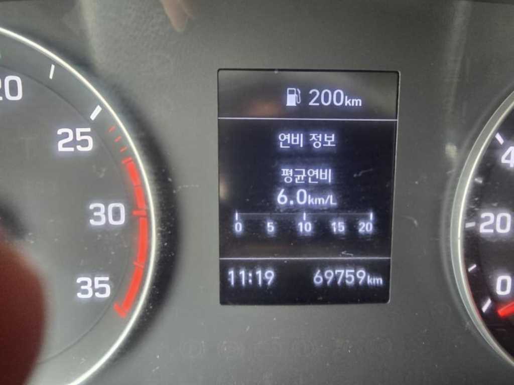 medium and large cargo truck 2022 Blanco - Importación desde Corea - HF Imports Iquique - Foto 15