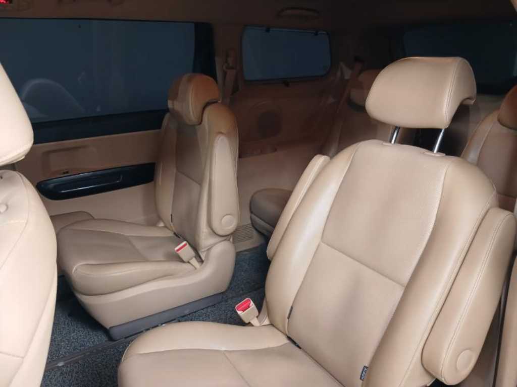 KIA Carnival 2018 Blanco - Importación desde Corea - HF Imports Iquique - Foto 13