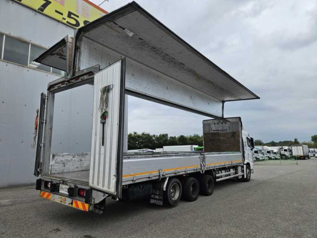 medium and large cargo truck - Vista 10