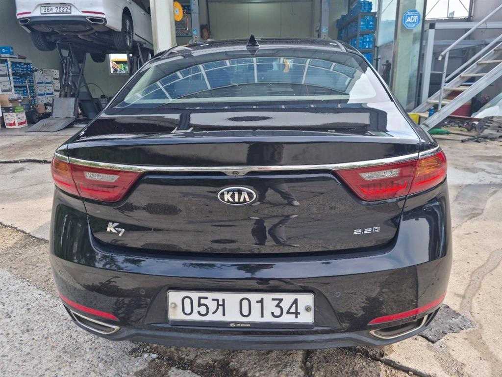 KIA K7 - Vista 3