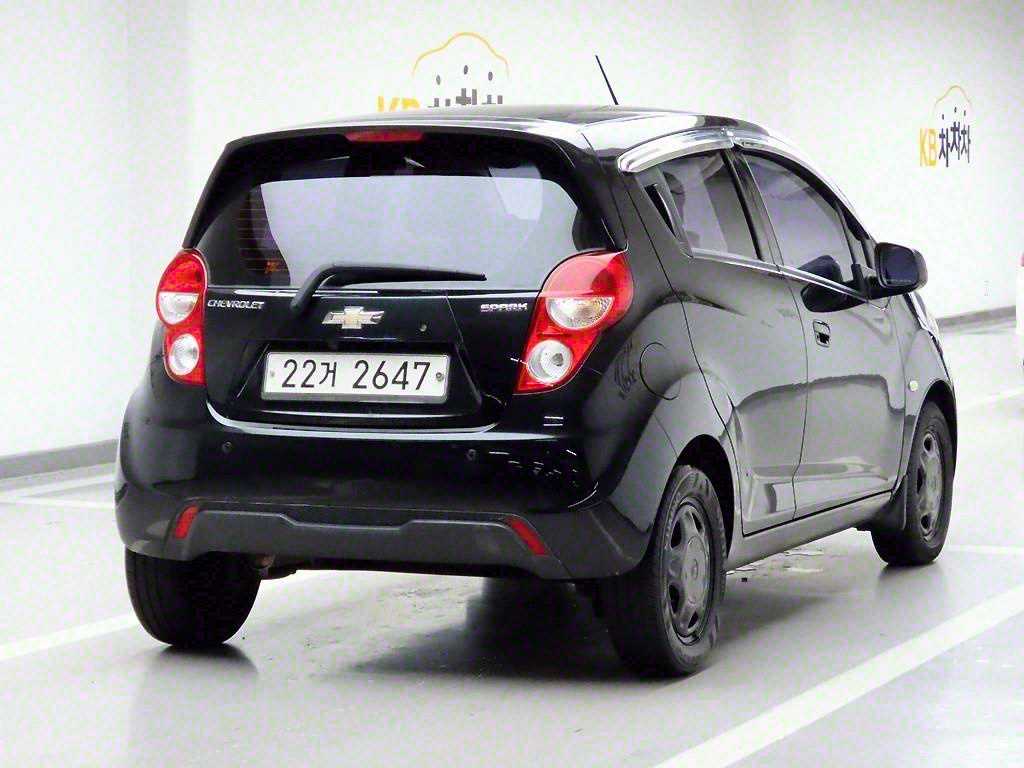 Chevrolet Spark - Vista 4