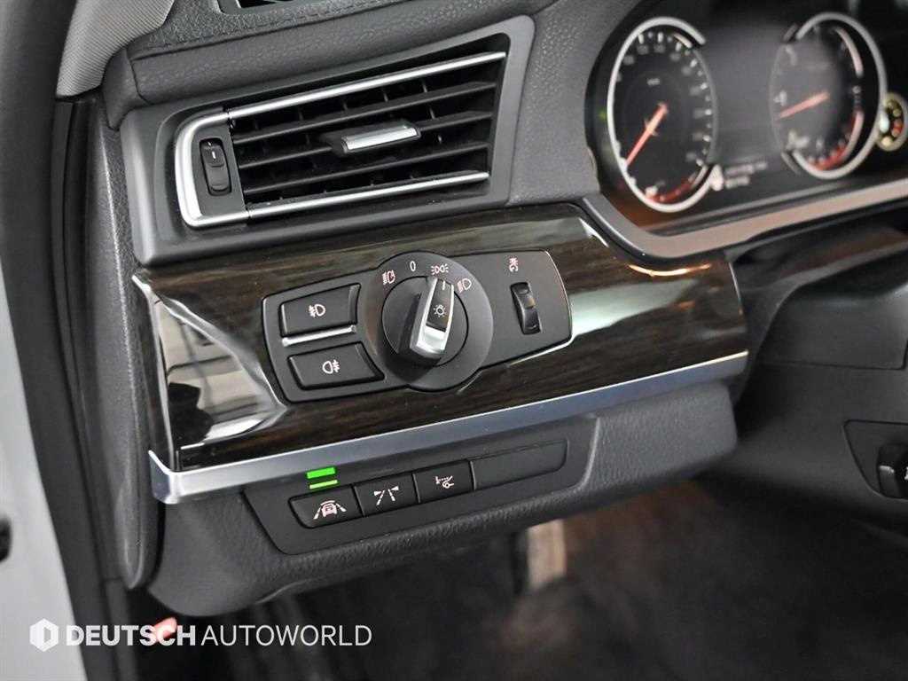 BMW 7 Series 2013 Gris - Importación desde Corea - HF Imports Iquique - Foto 17