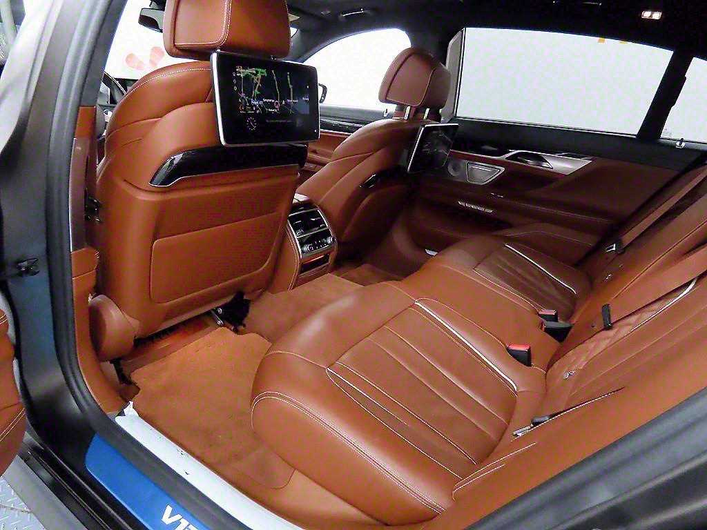 BMW 7 Series - Vista 6