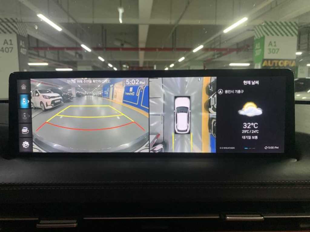 Genesis GV70 - Vista 9