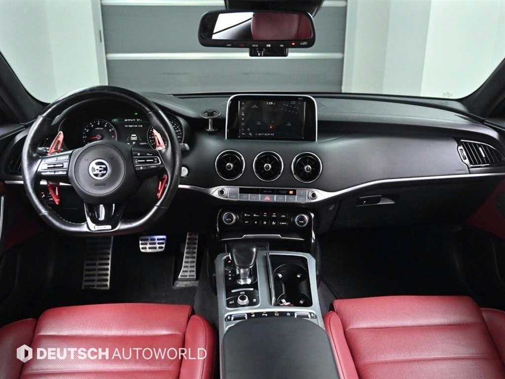 KIA Stinger - Vista 7