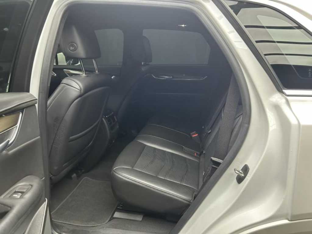 Cadillac XT5 - Vista 6