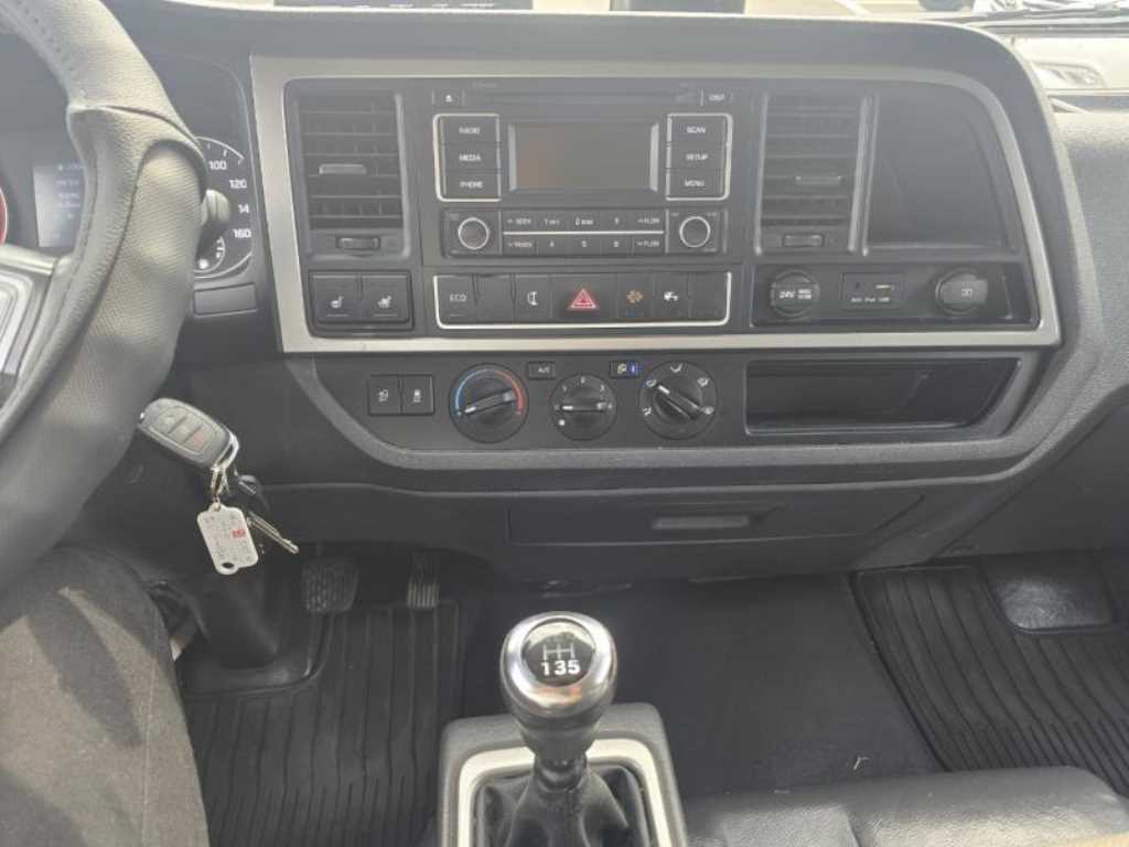 medium and large cargo truck 2022 Blanco - Importación desde Corea - HF Imports Iquique - Foto 16