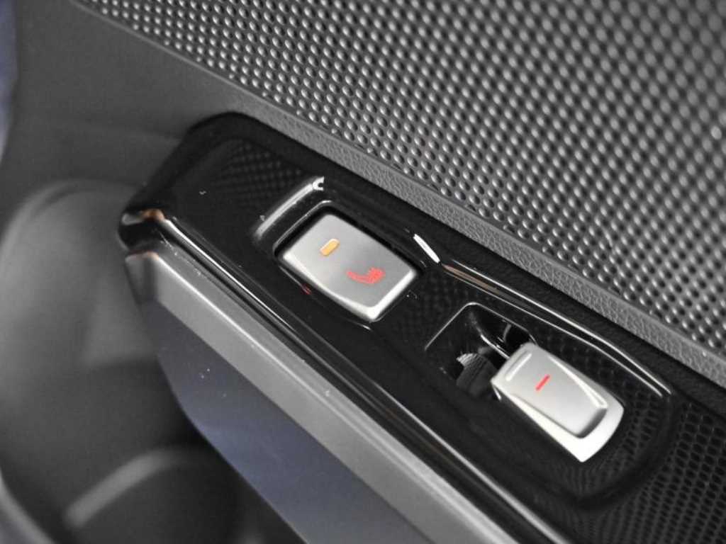 Ssangyong Tivoli 2016 Azul - Importación desde Corea - HF Imports Iquique - Foto 17