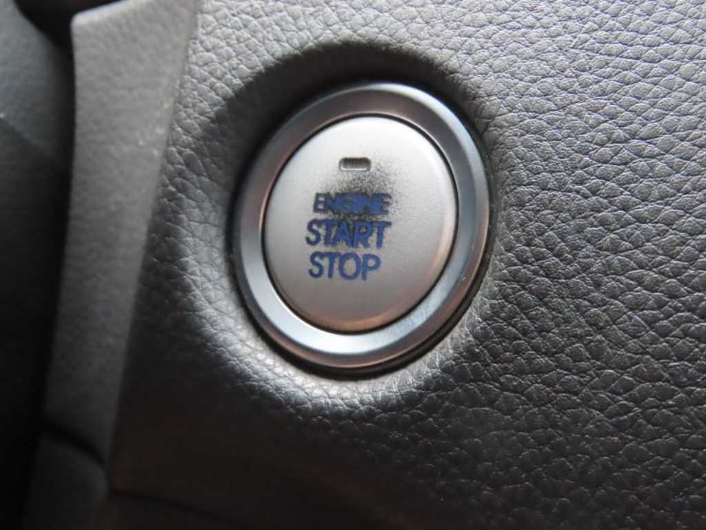 HYUNDAI Equus 2010 Negro - Importación desde Corea - HF Imports Iquique - Foto 17