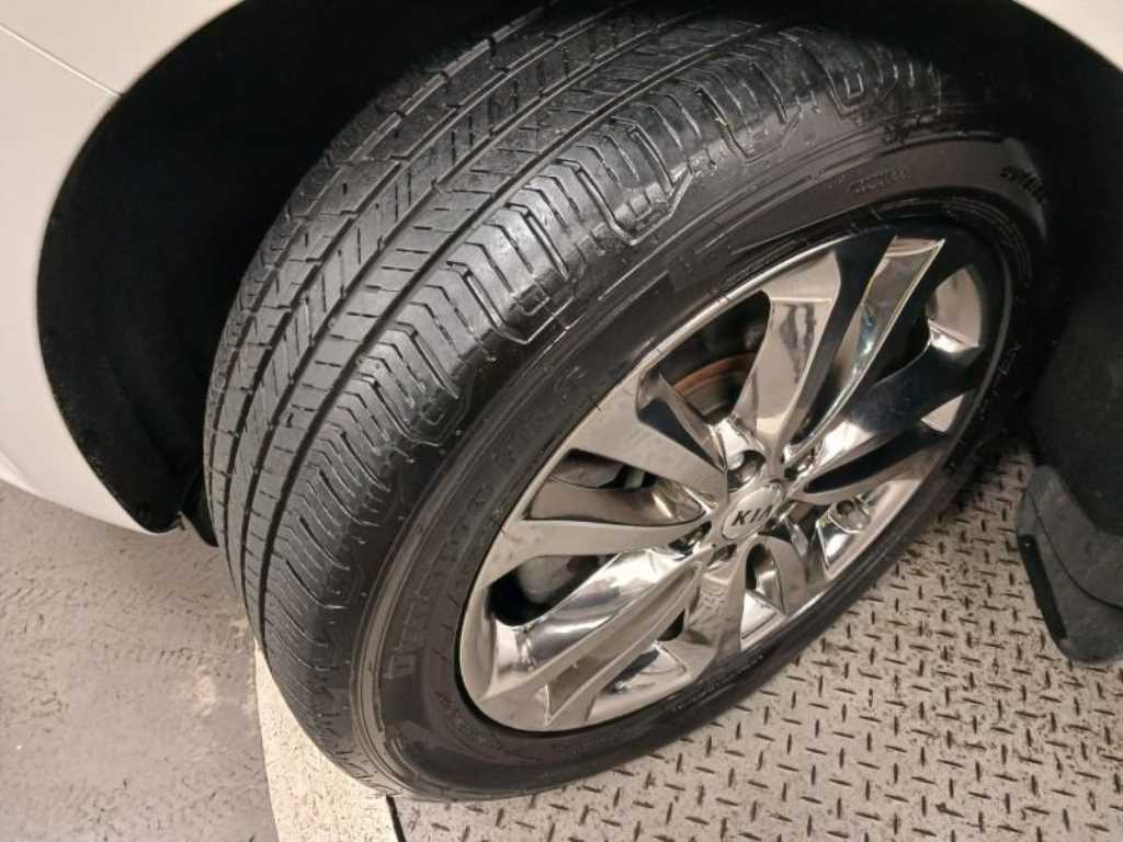 KIA Carnival 2018 Blanco - Importación desde Corea - HF Imports Iquique - Foto 20