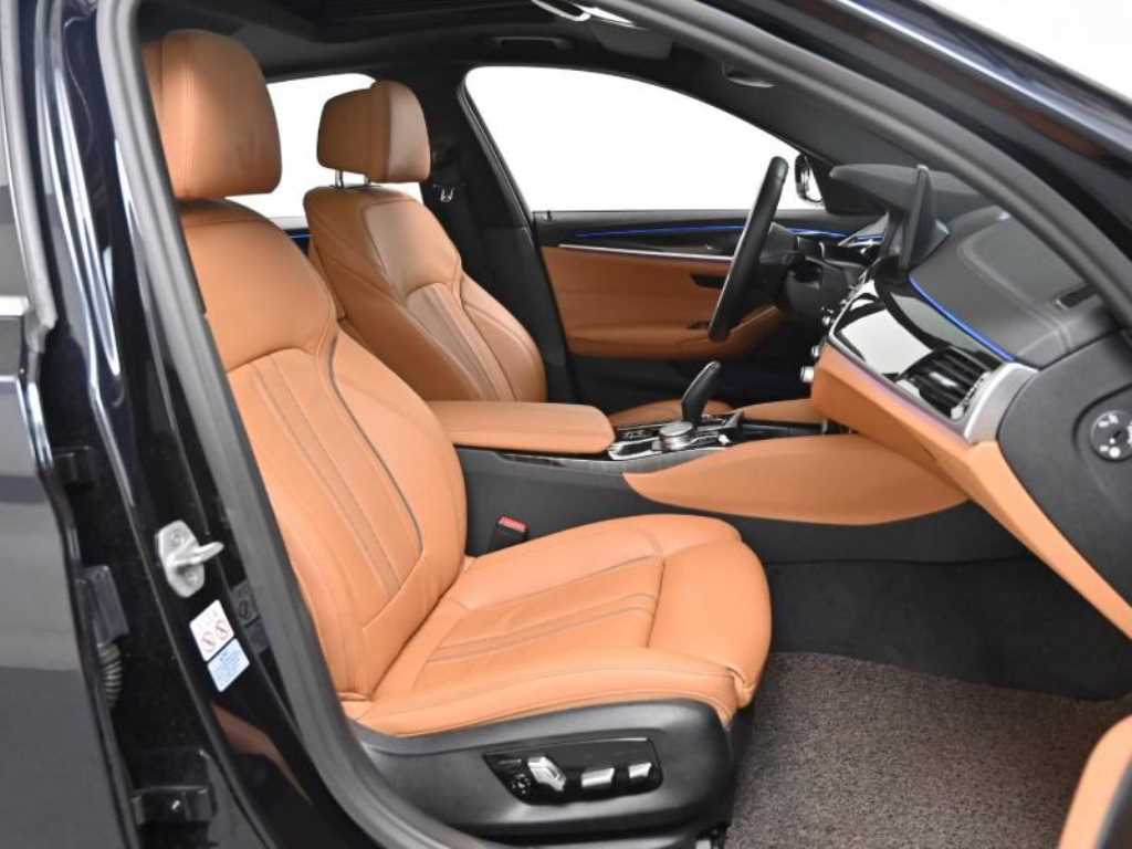 BMW 5 Series - Vista 10