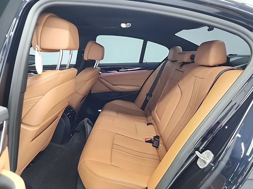 BMW 5 Series - Vista 12