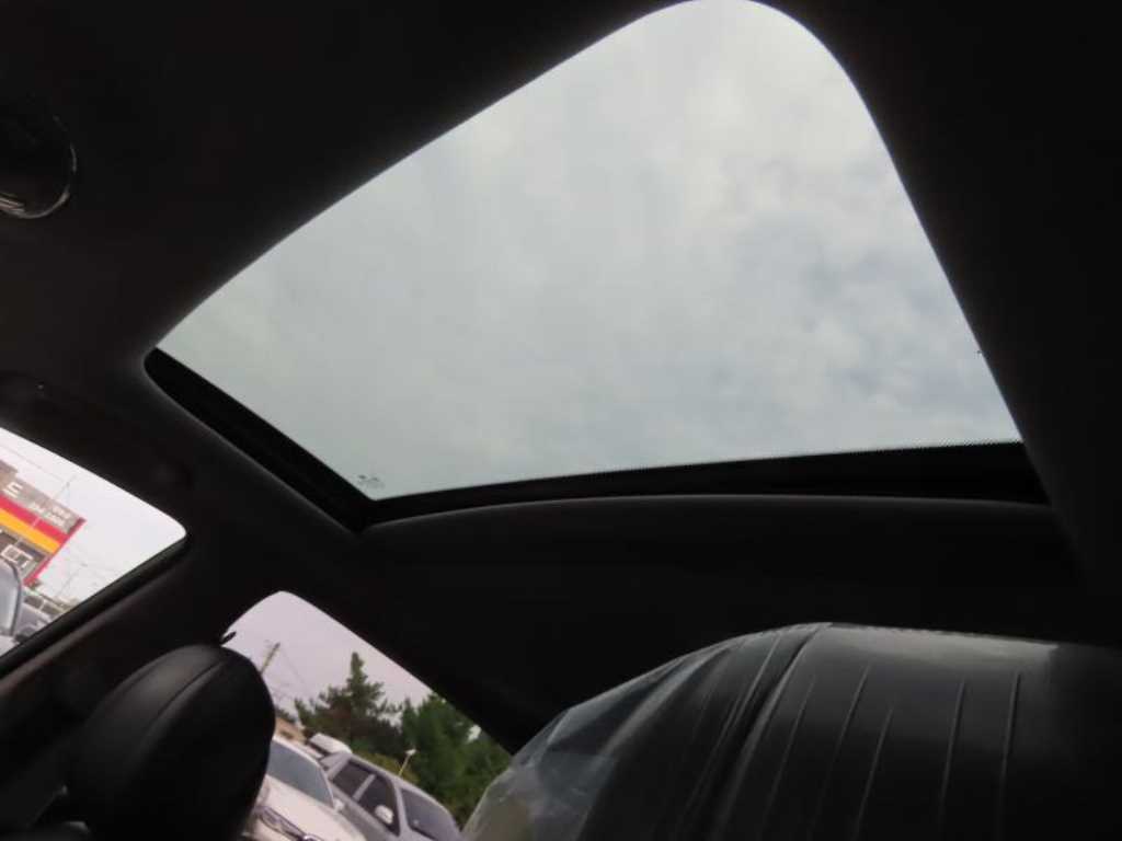 HYUNDAI Equus 2010 Negro - Importación desde Corea - HF Imports Iquique - Foto 16