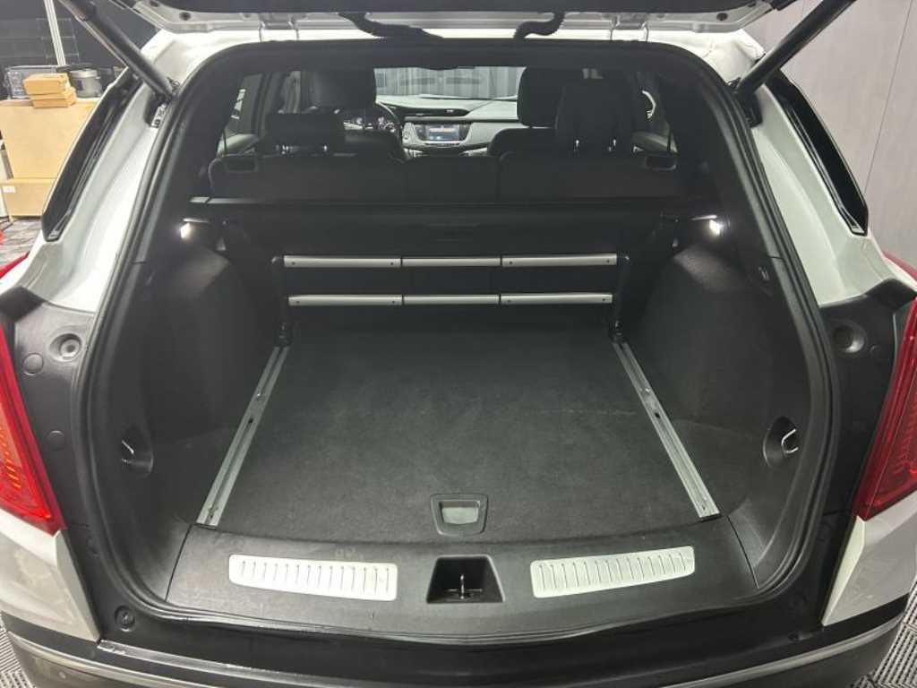 Cadillac XT5 - Vista 7