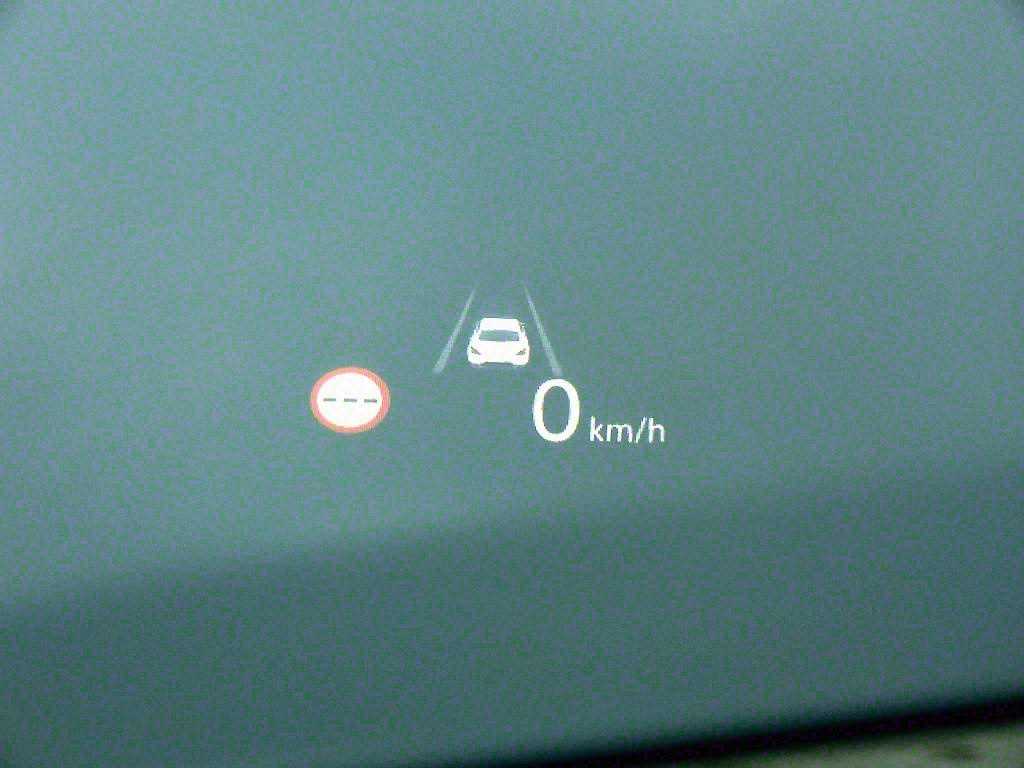 Genesis G70 - Vista 10