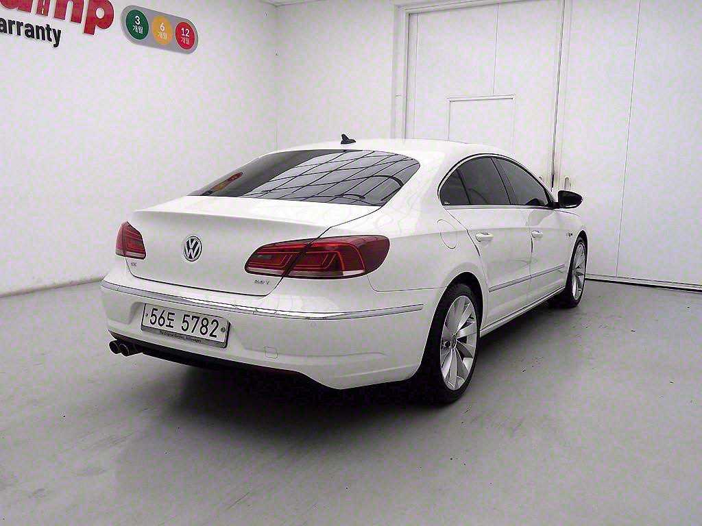 Volkswagen CC - Vista 4