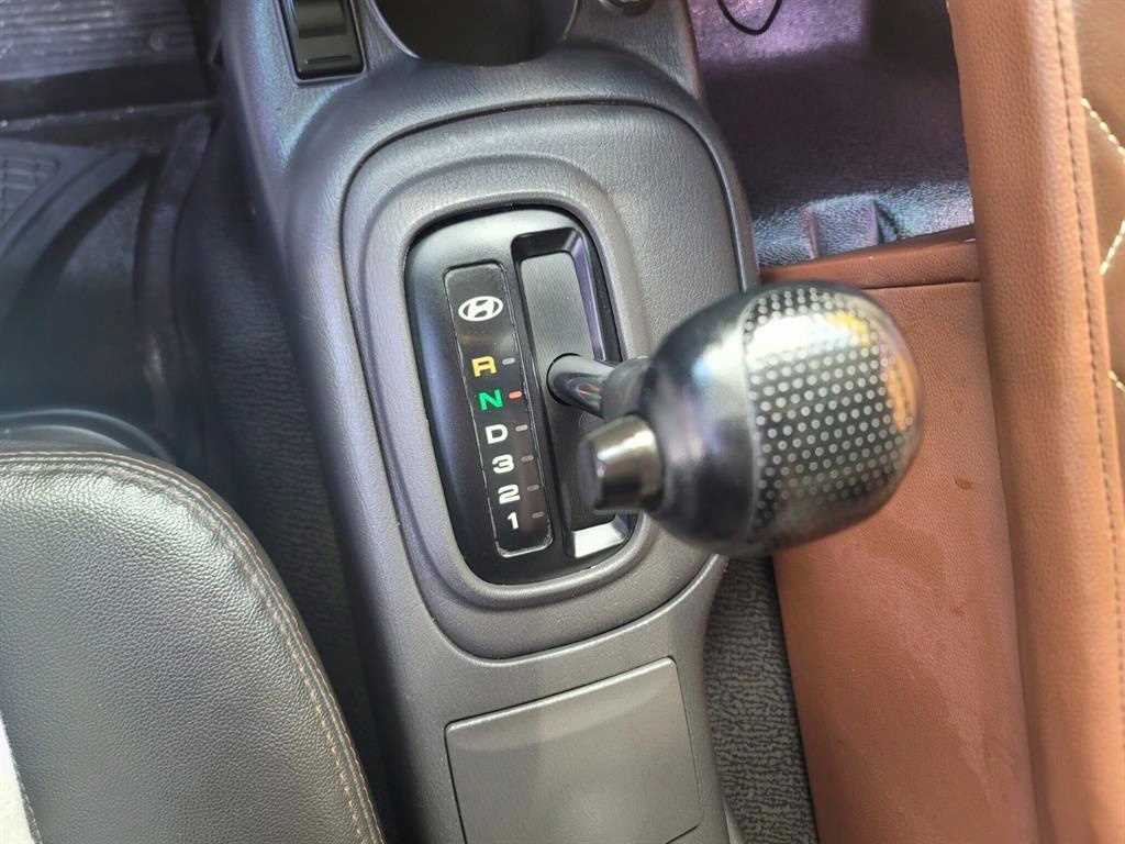 medium and large cargo truck 2018 Blanco - Importación desde Corea - HF Imports Iquique - Foto 18