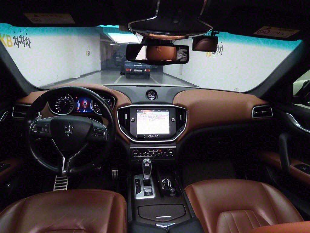 Maserati Ghibli - Vista 7