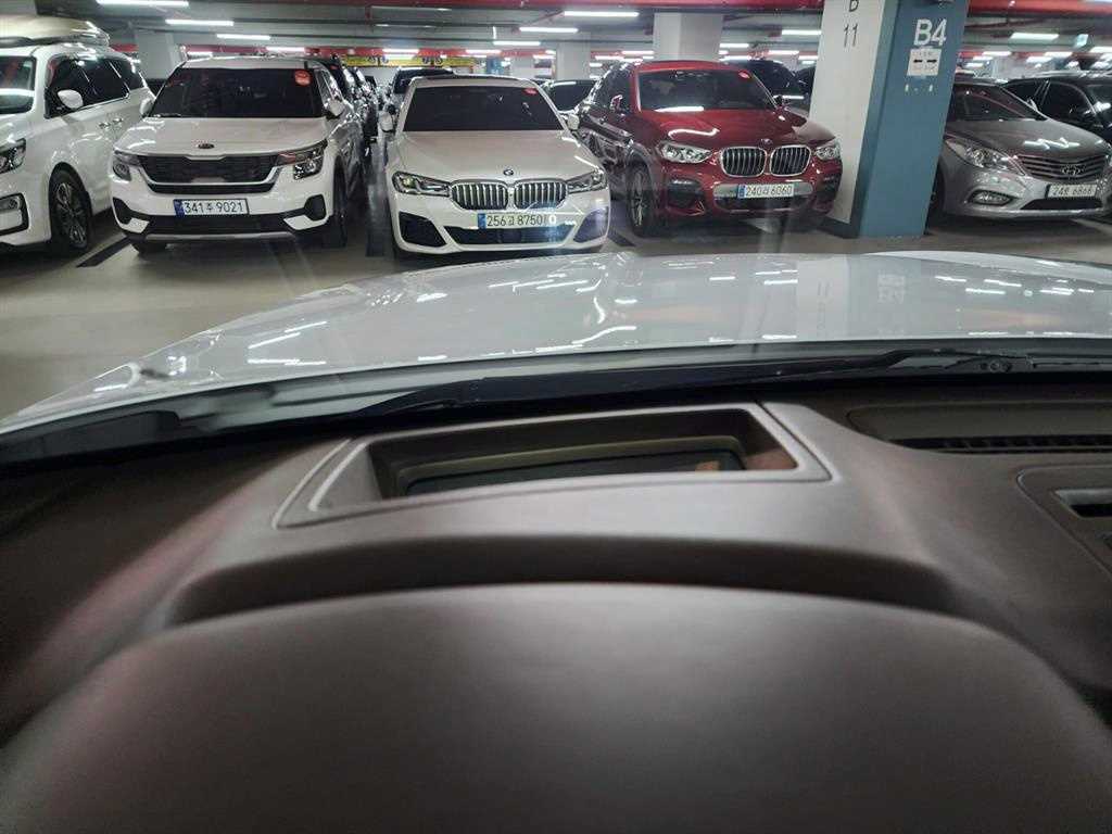 Genesis GV80 2022 Blanco - Importación desde Corea - HF Imports Iquique - Foto 16