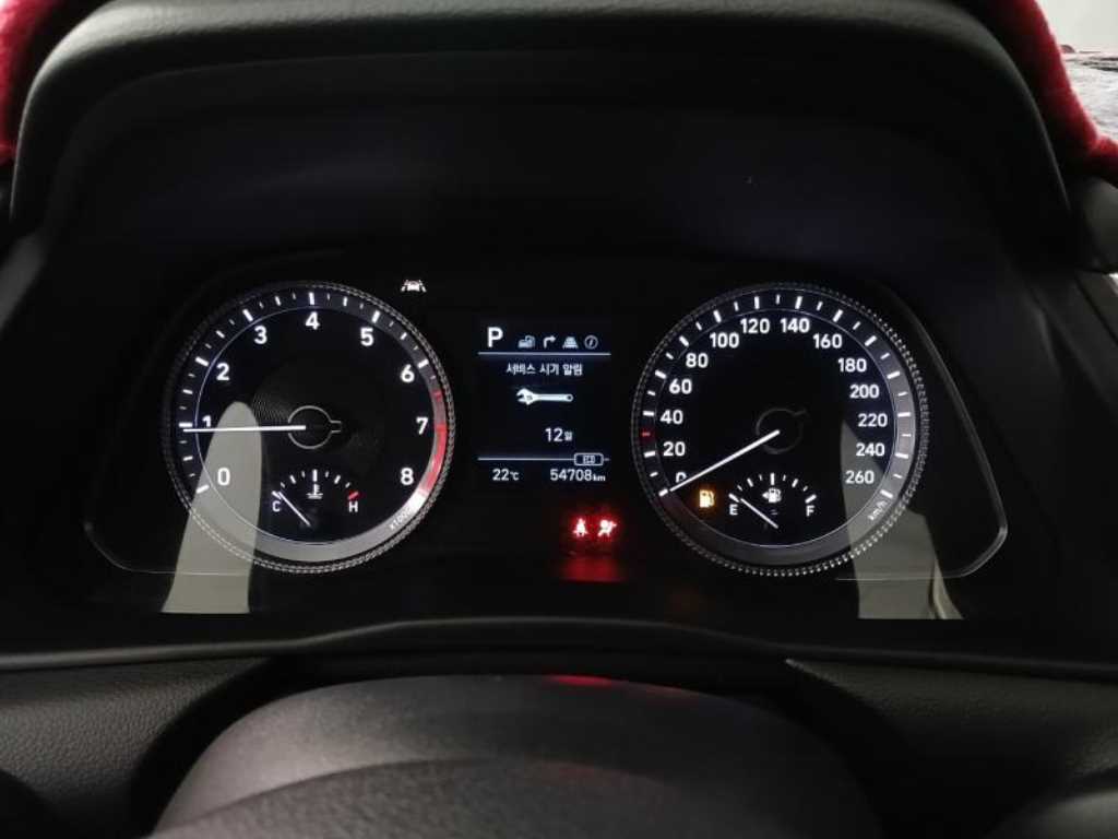 HYUNDAI Sonata - Vista 12