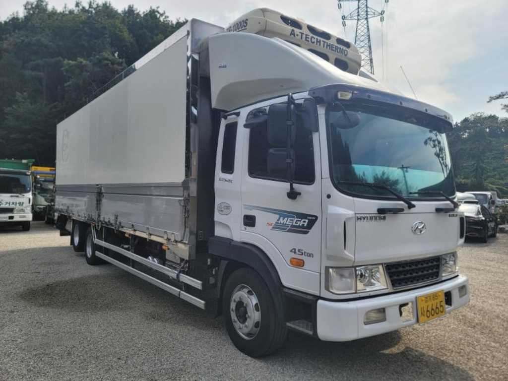 medium and large cargo truck - Vista 4