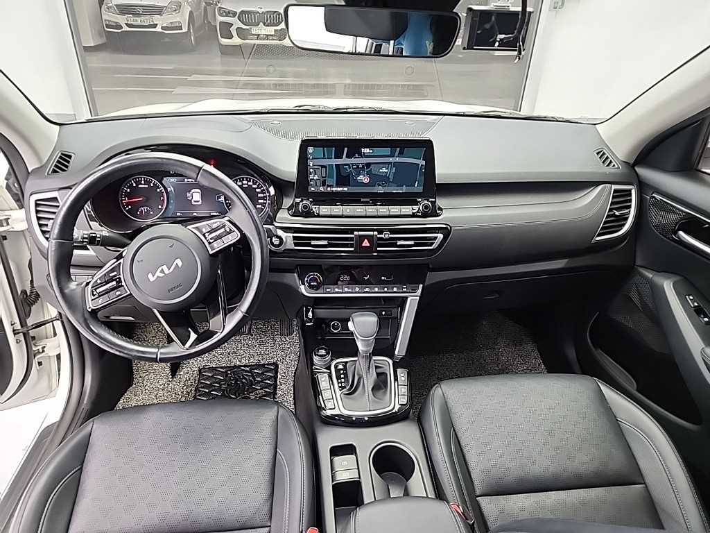 KIA Seltos - Vista 7